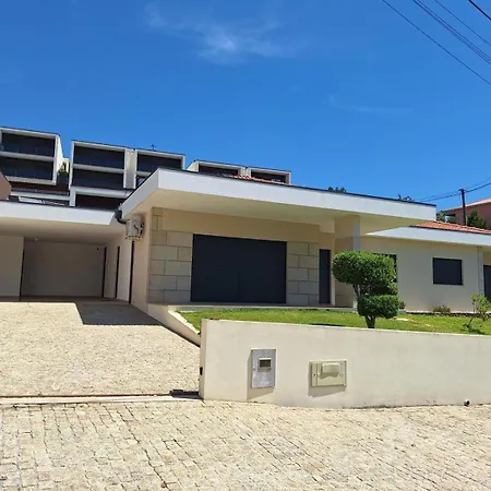 Casa Barroso Painzela